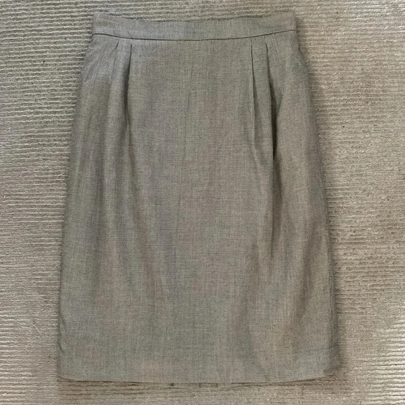 Burberry Vintage Burberry’s Pleated Wool Silk Pencil Skirt Gray Black Size 6P - Picture 8 of 16